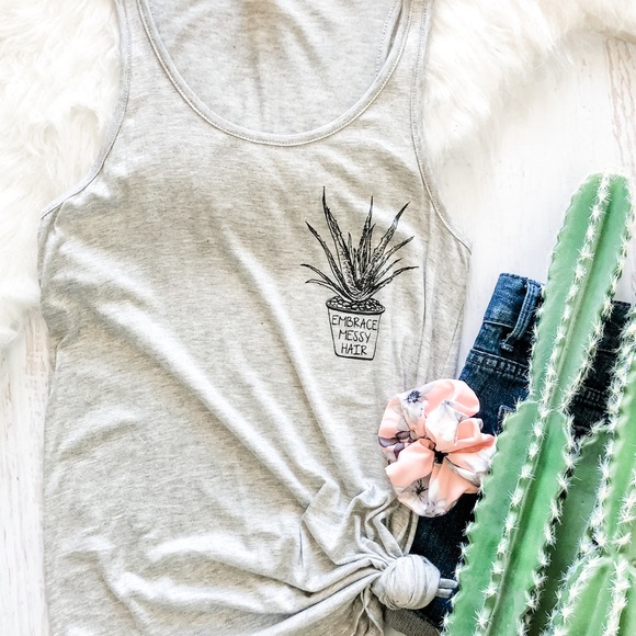 Embrace Messy Hair Graphic Tank Top - Picture 3 of 6